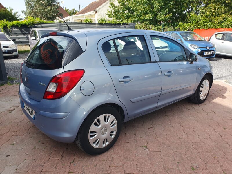 OPEL CORSA D 2008