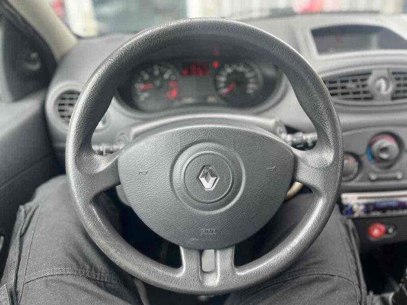 RENAULT CLIO III 