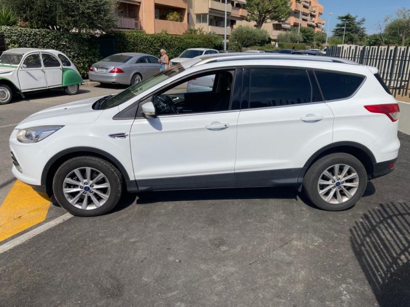 FORD KUGA 2.0 tfidci 120 s&s 4x2 titanium 2015