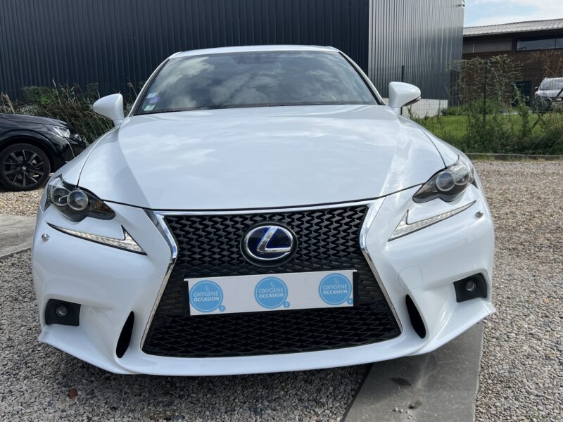 LEXUS IS 300h F-SPORT TO, CUIT, SPORT+ 2014