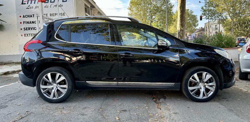 PEUGEOT 2008 2015