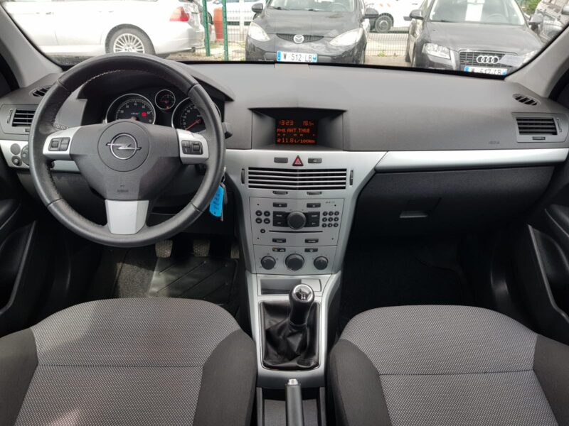 OPEL ASTRA H 1.6i 115CV COSMO