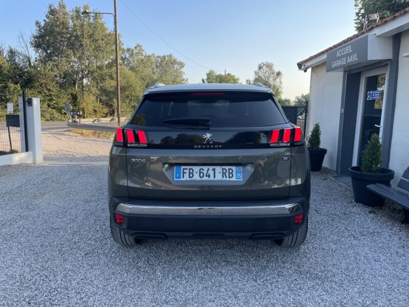 PEUGEOT 3008 2018