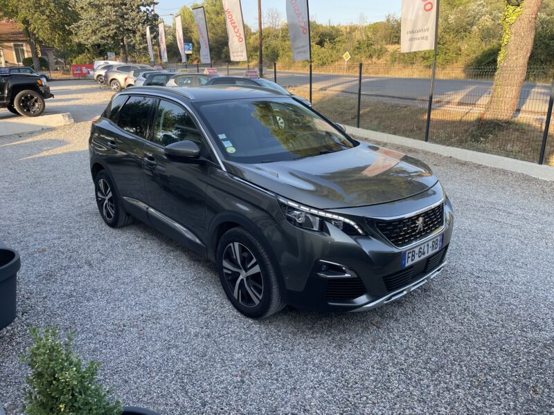 PEUGEOT 3008 2018