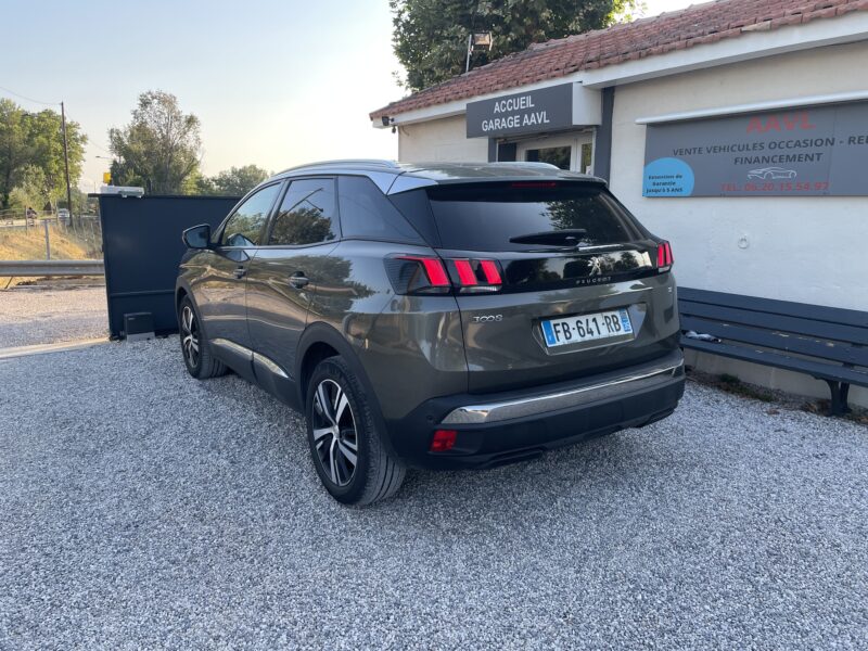 PEUGEOT 3008 2018