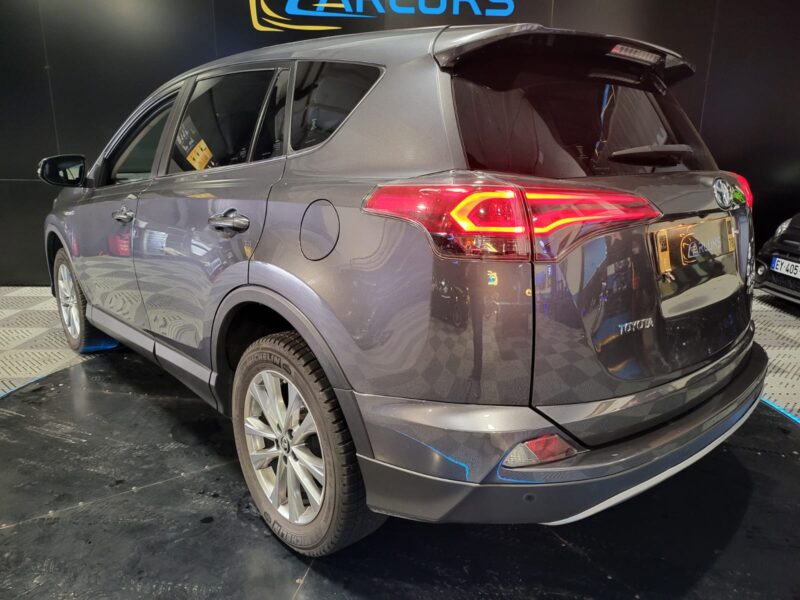 TOYOTA RAV4 Hybrid 2.5 VVT-i 155cv 2WD Lounge CVT // SIEGES CHAUFFANTS/CAMERA/ALERTE FRANCHISSEMENT 