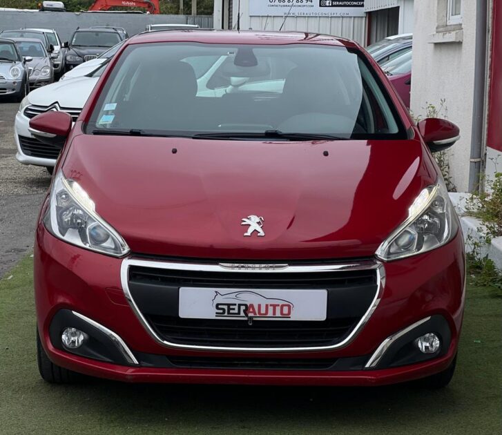 PEUGEOT 208 2017