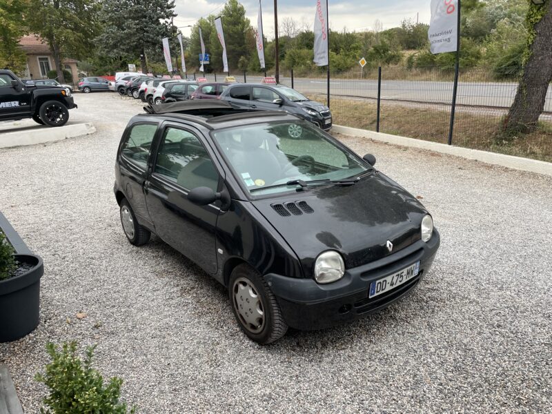 RENAULT TWINGO I 2004