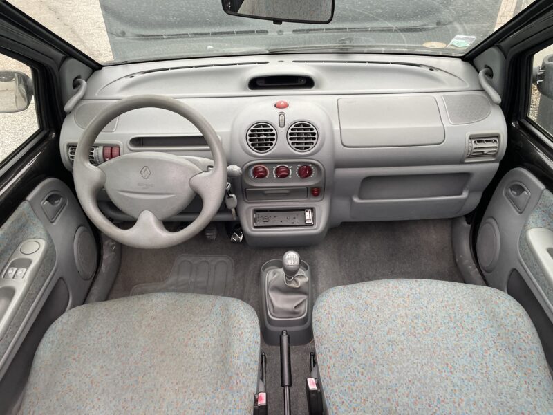 RENAULT TWINGO I 2004