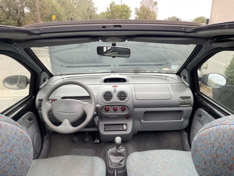 RENAULT TWINGO I 2004