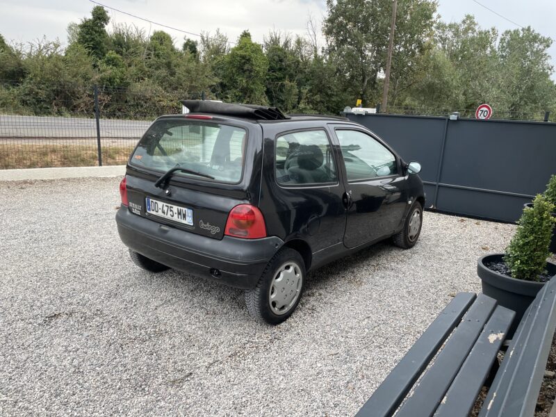 RENAULT TWINGO I 2004