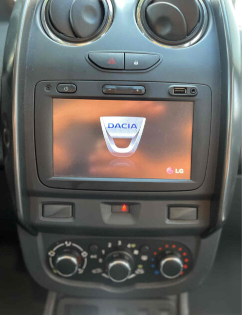 DACIA DUSTER 2015