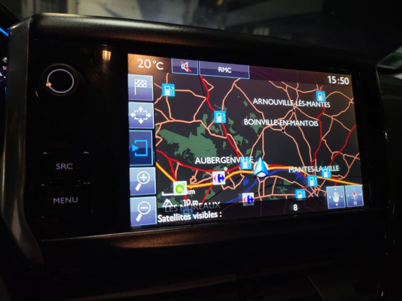 PEUGEOT 2008 1.2 PureTech 110cv Allure BVA // RADAR-AR/GPS/BLUETOOTH