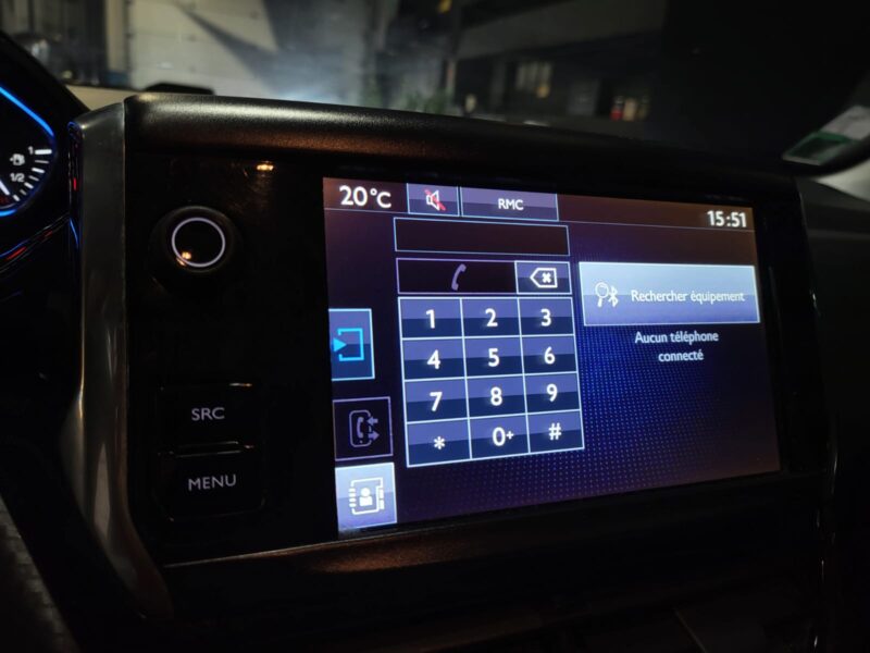 PEUGEOT 2008 1.2 PureTech 110cv Allure BVA // RADAR-AR/GPS/BLUETOOTH