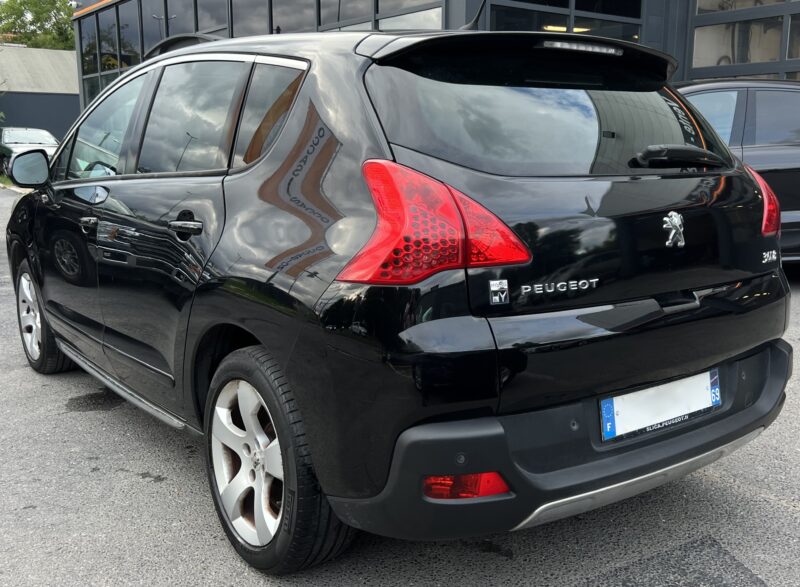 PEUGEOT 3008 HYBRID 4 2.0 HDI 163 / 200 Cv ELECTRIQUE GPS BLUETOOTH TOIT PANORAMIQUE - Garantie1an