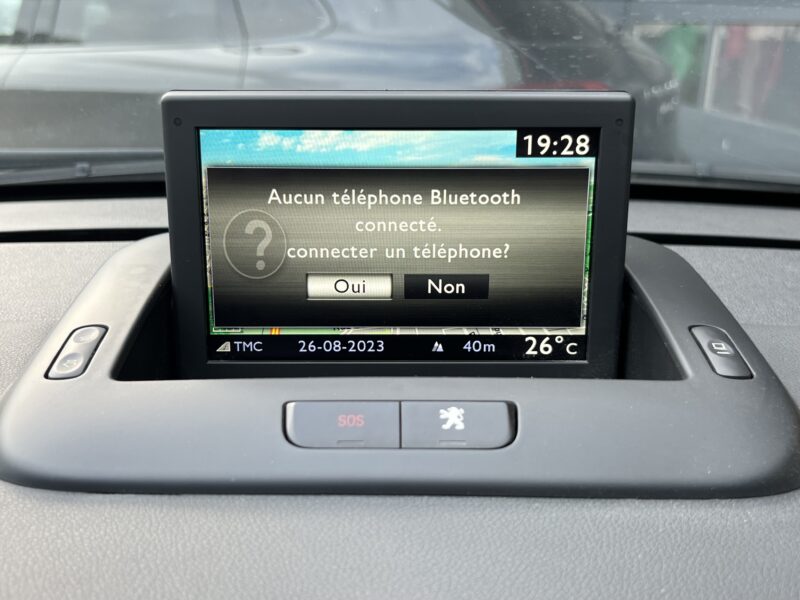 PEUGEOT 3008 HYBRID 4 2.0 HDI 163 / 200 Cv ELECTRIQUE GPS BLUETOOTH TOIT PANORAMIQUE - Garantie1an