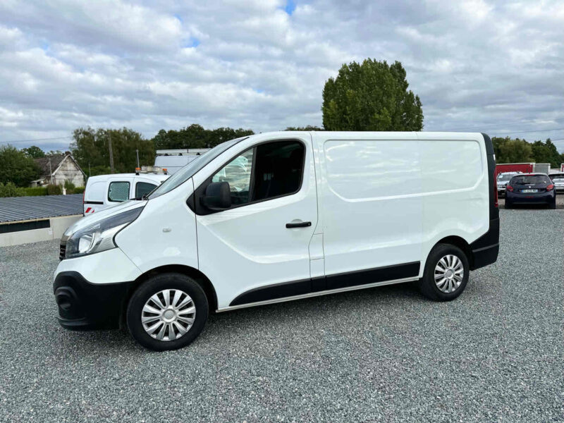 RENAULT TRAFIC III 2017