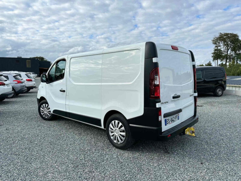 RENAULT TRAFIC III 2017