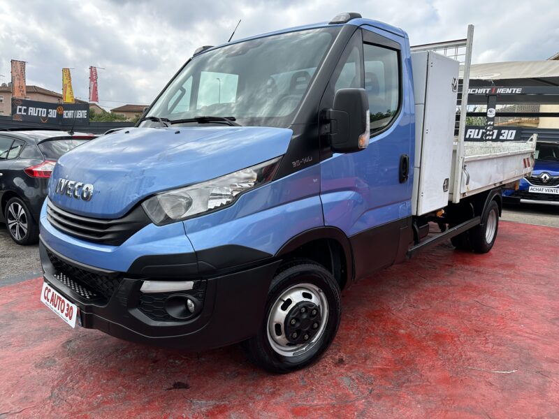 IVECO DAILY VI Camionnette 2017