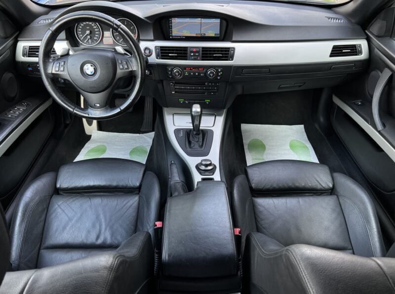 BMW SERIE 3 E93 CABRIOLET 330D 3.0. 6 CYLINDRES 231 PACK M SPORT / CUIR GPS BLUETOOTH - Garantie1an