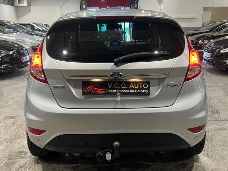 FORD FIESTA VI 2015