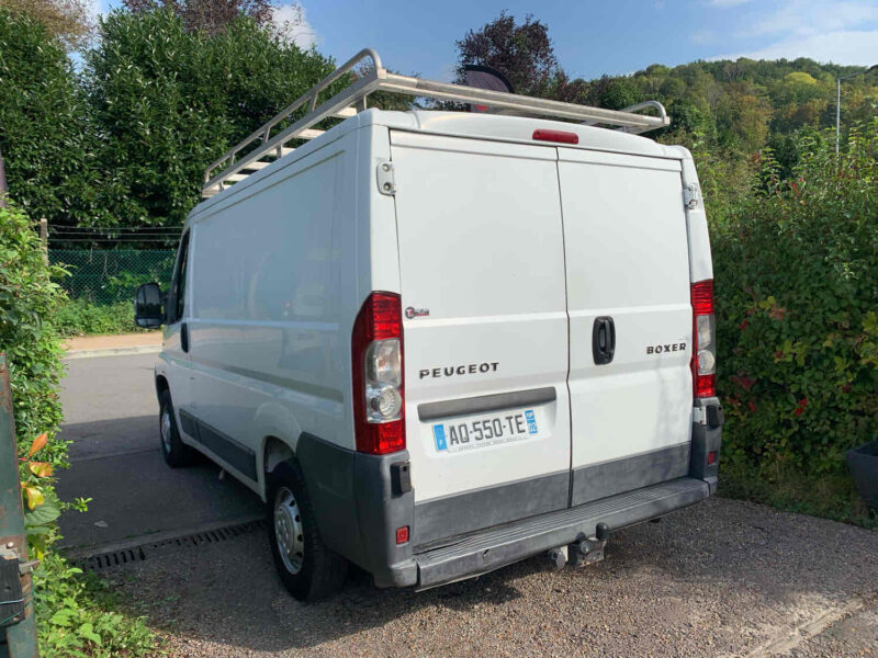 PEUGEOT BOXER Camionnette 2.2HDI 100CV