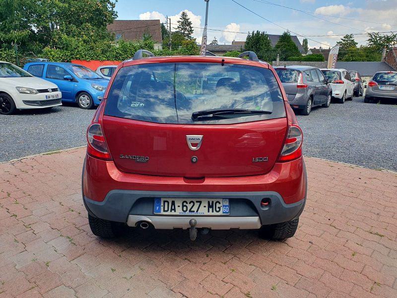 DACIA SANDERO 2010