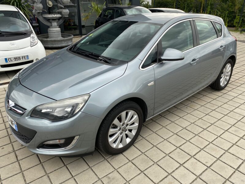 OPEL ASTRA 1.7 CDTI 110 CH FAP COSMO