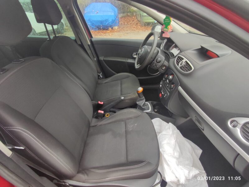 RENAULT CLIO III 2010