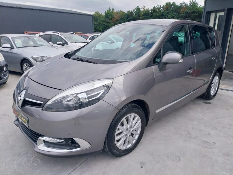 RENAULT SCÉNIC III 1.2 TCe 132 Zen 