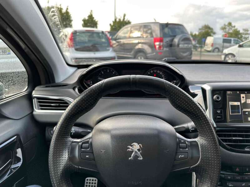 PEUGEOT 208 I 2012