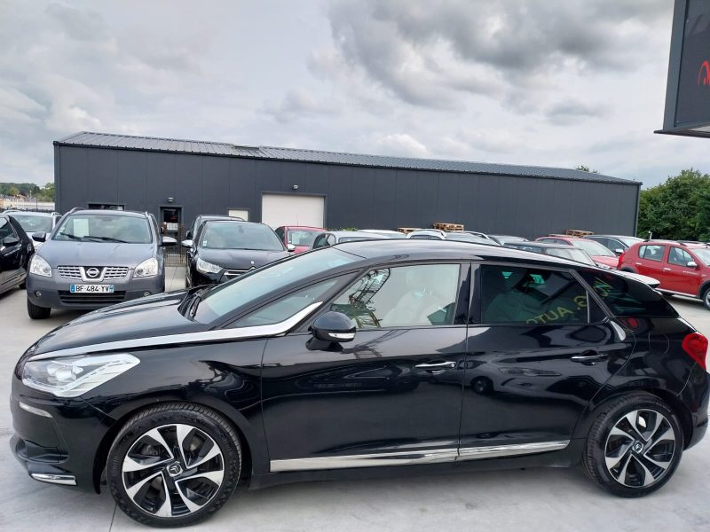 CITROEN DS5 2.0 HDi 165 So Chic