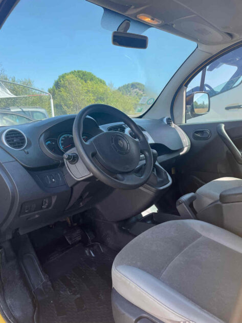 RENAULT KANGOO Z.E 2012