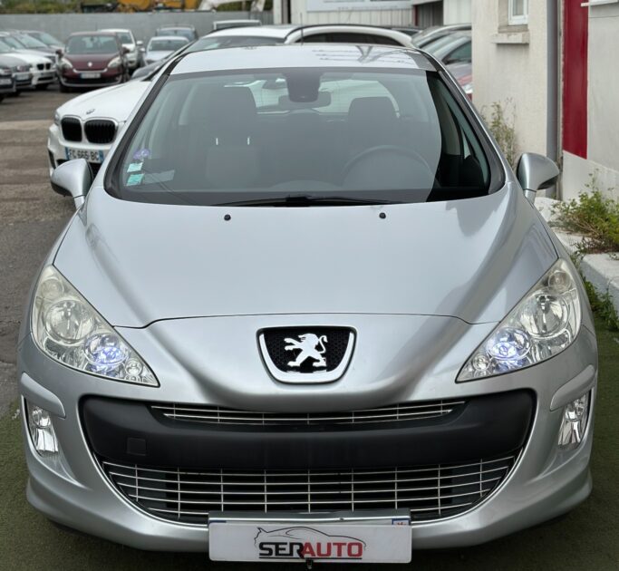 PEUGEOT 308 2010