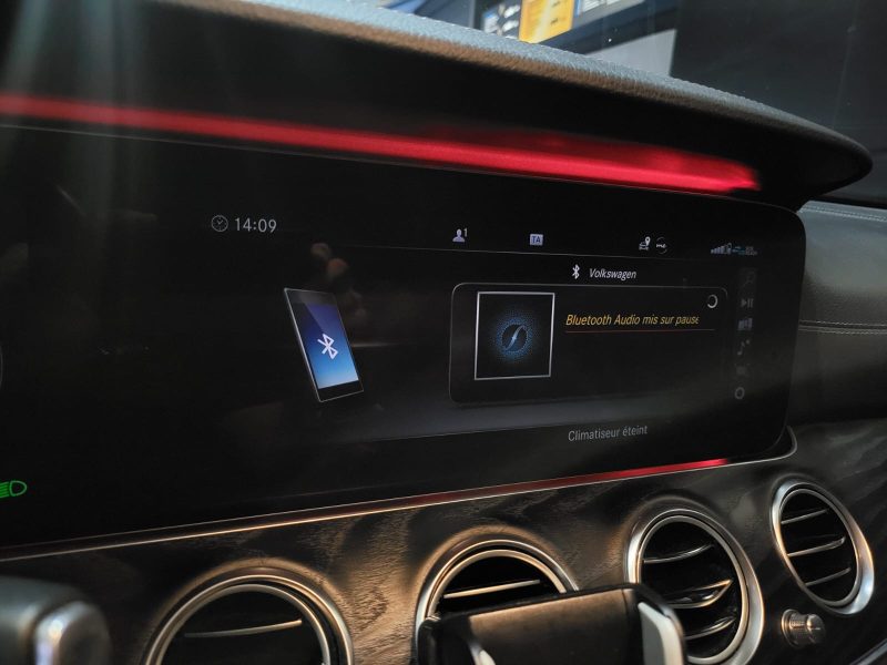 CLASSE E 300d DIESEL ELECTRIQUE / 190cv AMG LINE / AUDIO BURMESTER / TOIT OUVRANT / APPLE CARPLAY