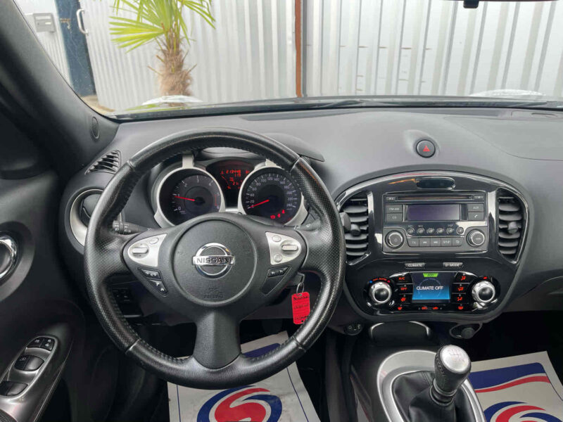 NISSAN JUKE 2012