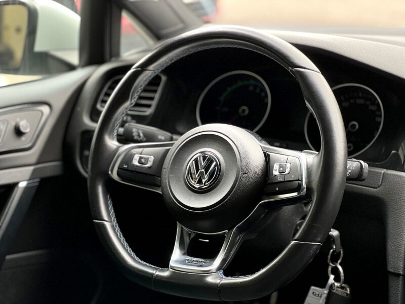 VOLKSWAGEN GOLF VII1.4 GTE Hybrid 1395cm3 204cv