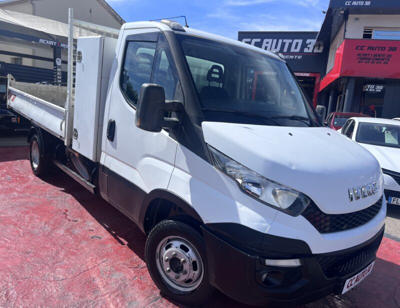 IVECO DAILY VI Camionnette 2015