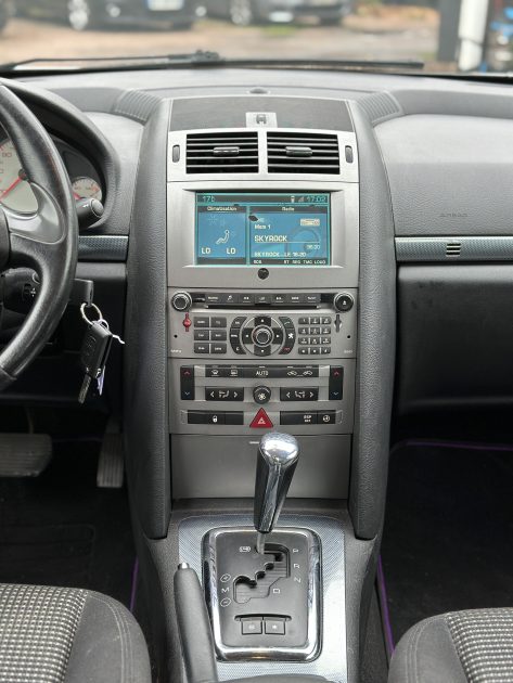 PEUGEOT 407 2L 140 CV Sport / Boite Auto