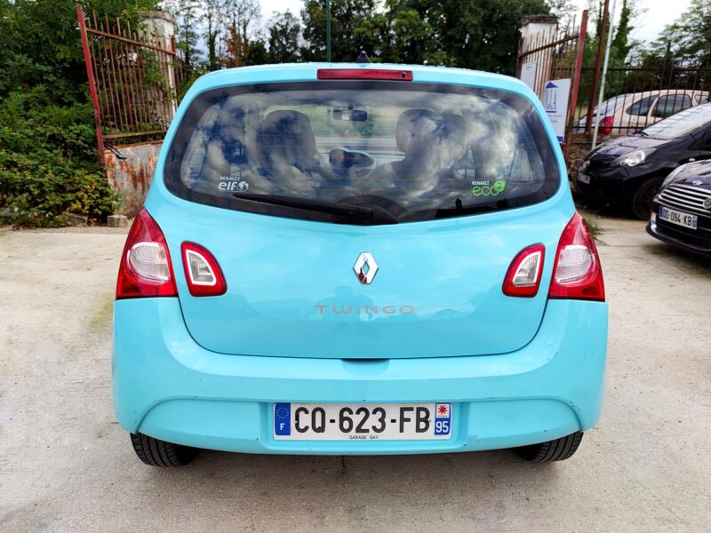 RENAULT TWINGO II 2013