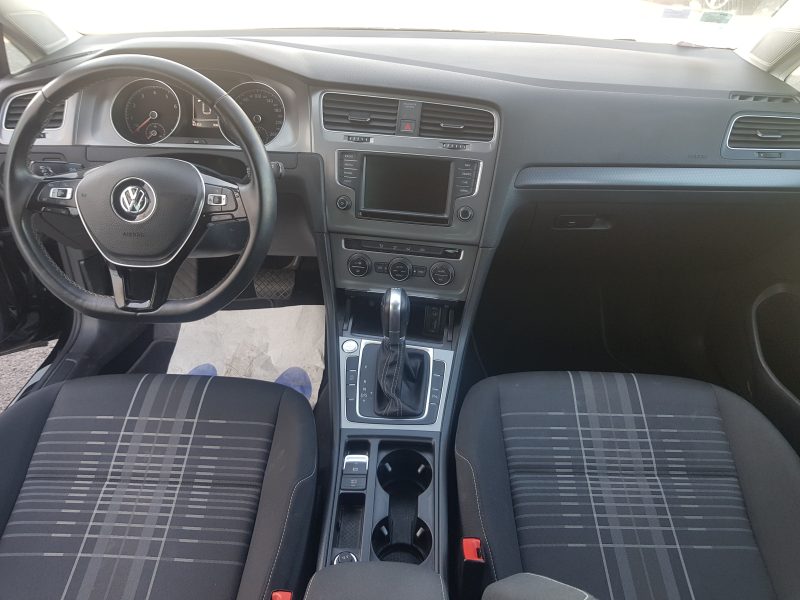 VOLKSWAGEN GOLF VII LOUNGE  2016 AVEC TOIT OUVRANT