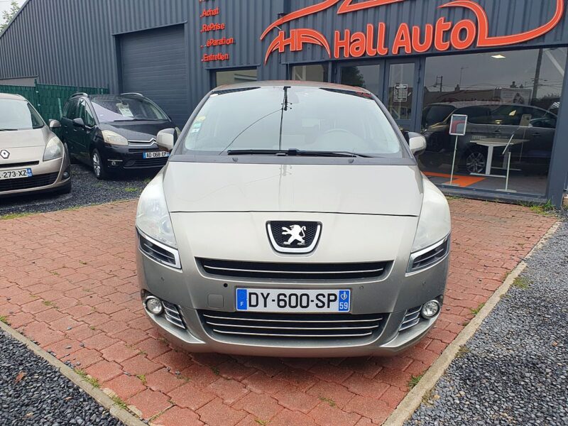 PEUGEOT 5008 2010