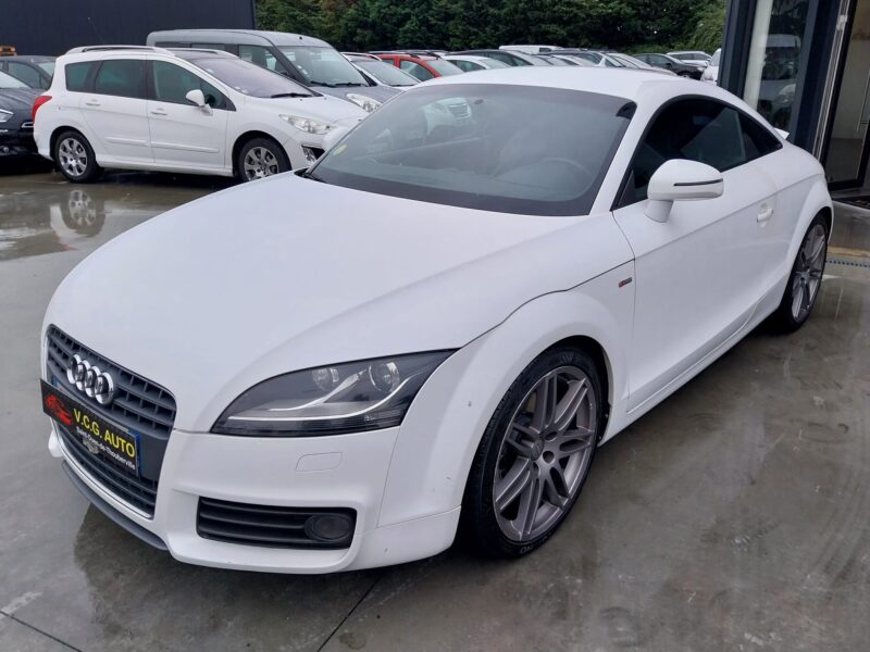 AUDI TT 2.0 TFSI 200 S line