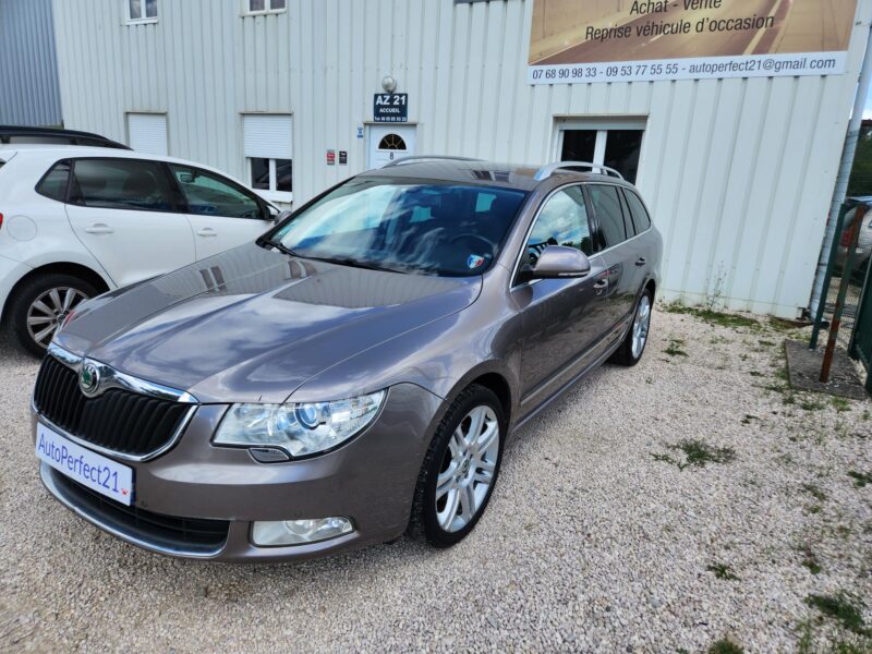 SKODA SUPERB II Break 2011