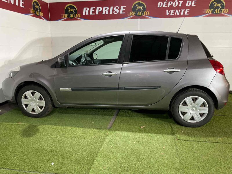 RENAULT CLIO III 2010 1.5 dCi 68cv