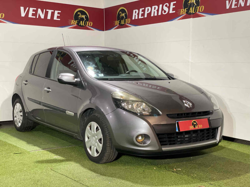 RENAULT CLIO III 2010 1.5 dCi 68cv