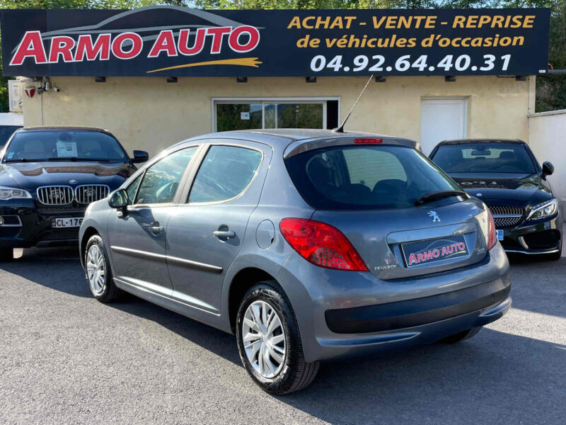 PEUGEOT 207 2007