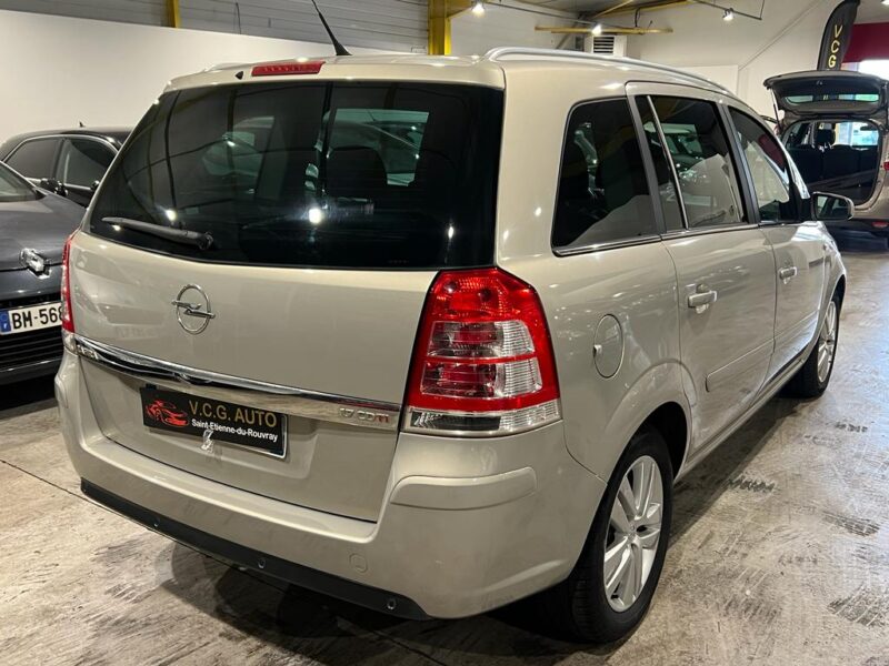 OPEL ZAFIRA 2008