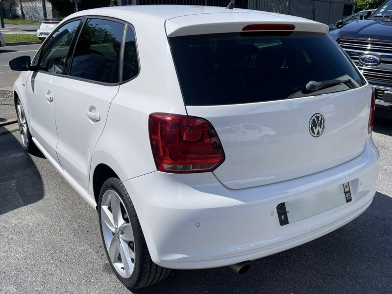 VOLKSWAGEN POLO 5 V SPORTLINE 1.2 TSI 105 Cv 5 PORTES / CRIT AIR 1 ECRAN TACTILE - Garantie1an