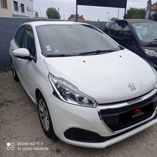 PEUGEOT 208 2018